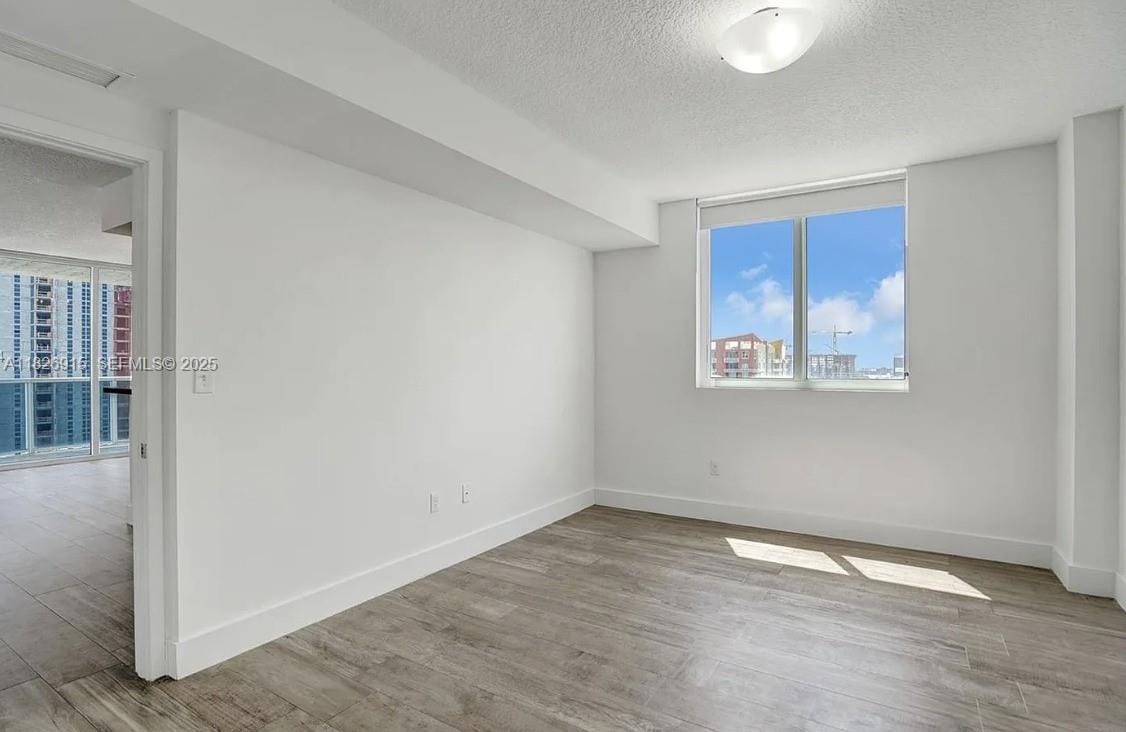 601 NE 23rd Street 1405, Miami, FL 33137 photo 12