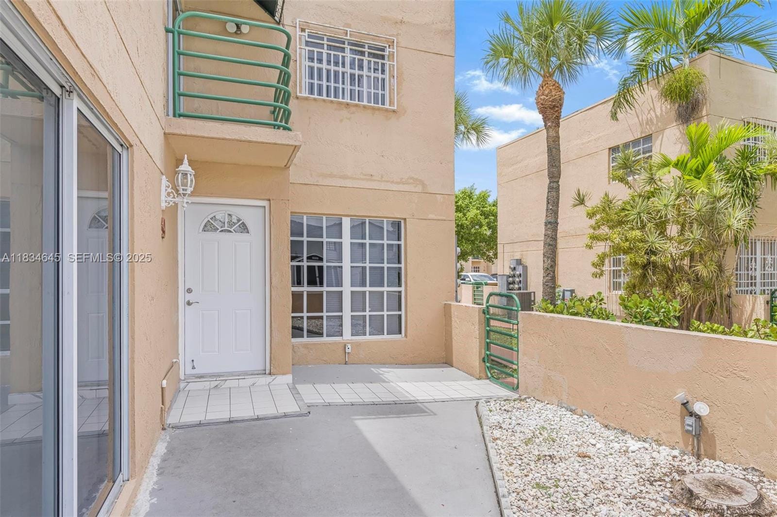 11955 SW 18th Terrace 9, Miami, FL 33175 photo 2
