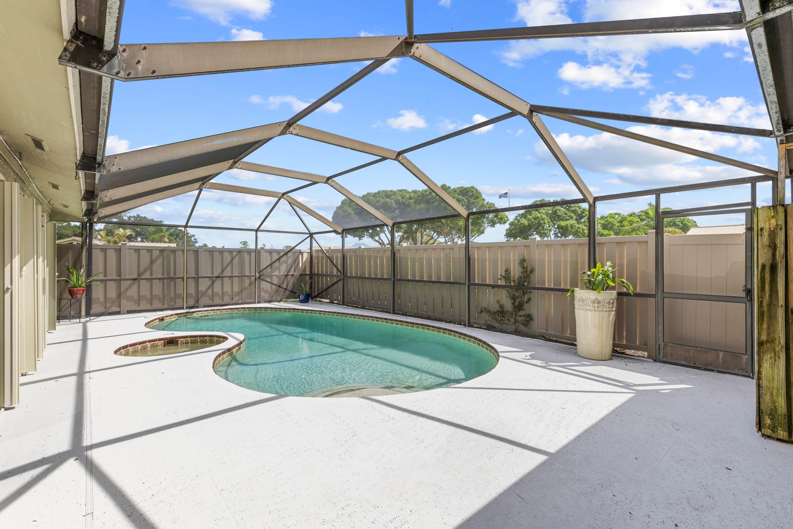 5652 Golden Eagle Circle, Palm Beach Gardens, FL 33418