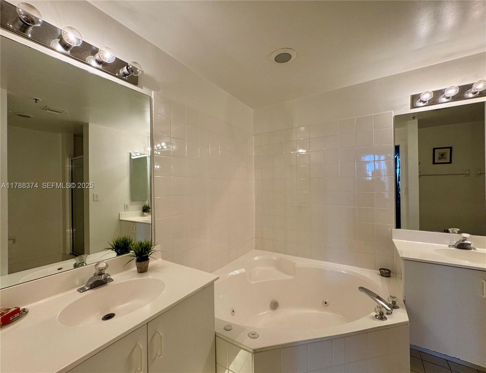 9805 NW 52nd Street 420, Doral, FL 33178 photo 17
