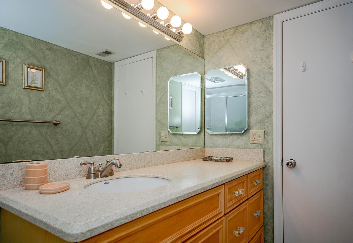 4080 Tivoli Court 303, Lake Worth, FL 33467 photo 19