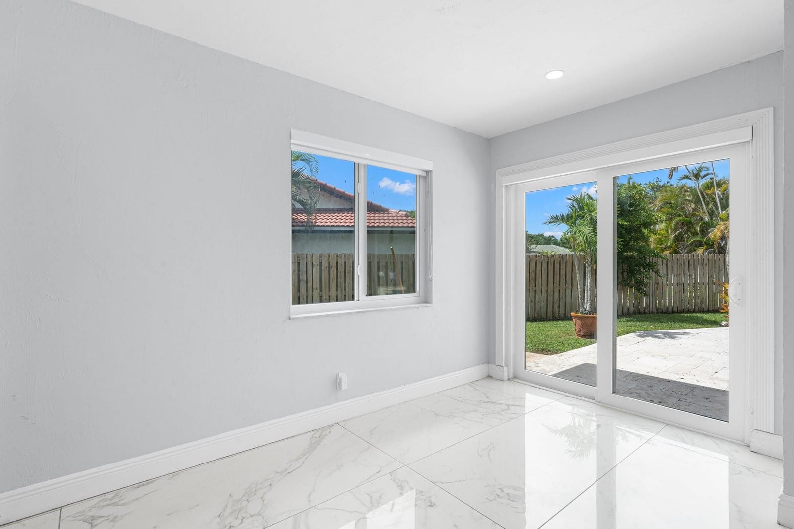 9756 NW 20th Street — photo 8
