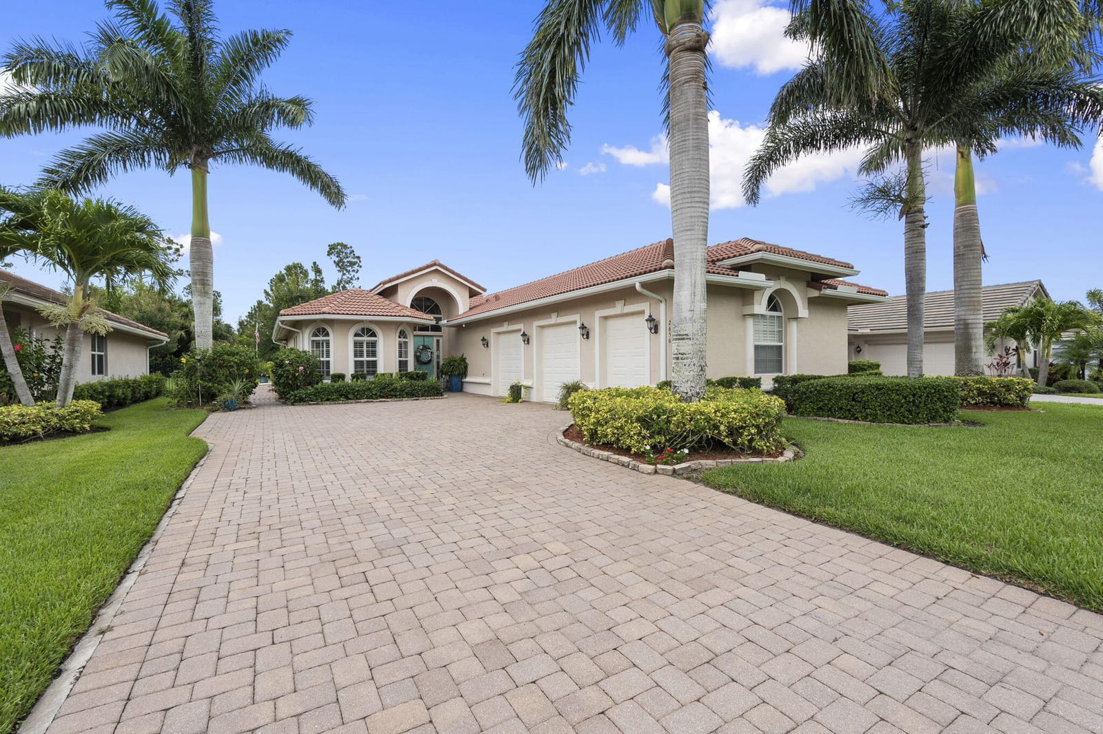 2656 Conifer Drive — photo 4