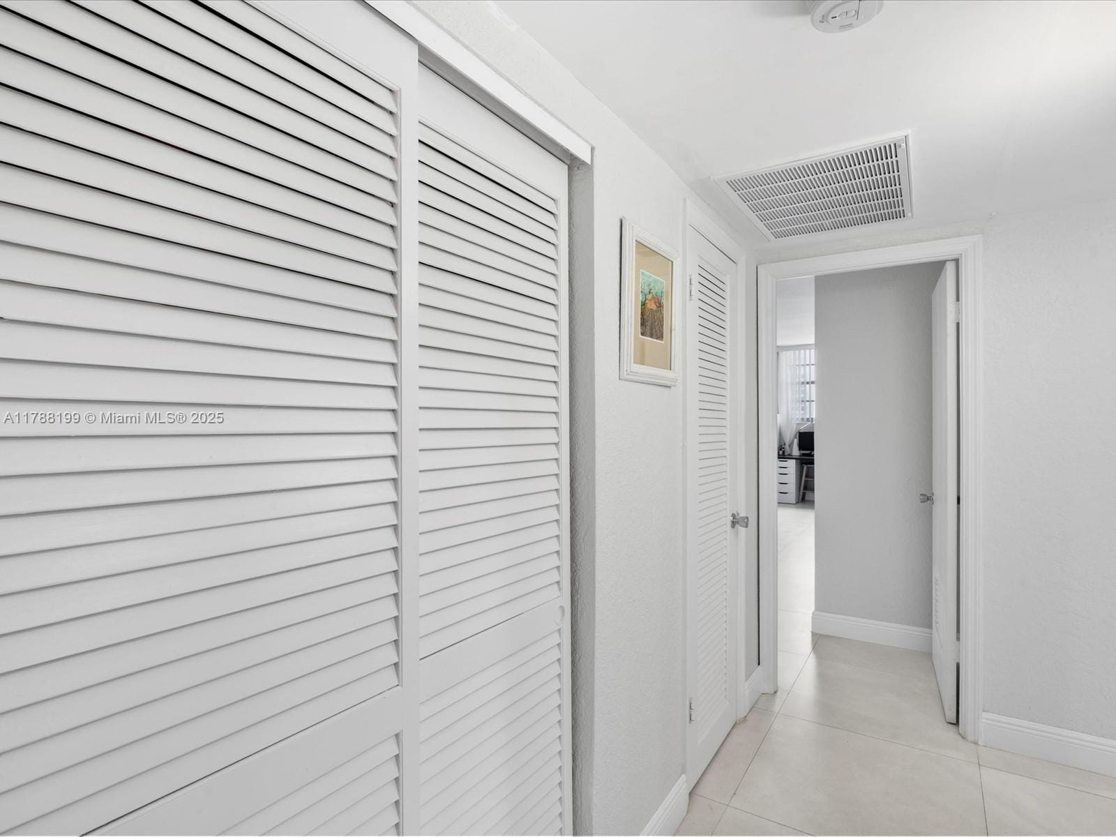 19390 Collins Avenue 706, Sunny Isles Beach, FL 33160 photo 7