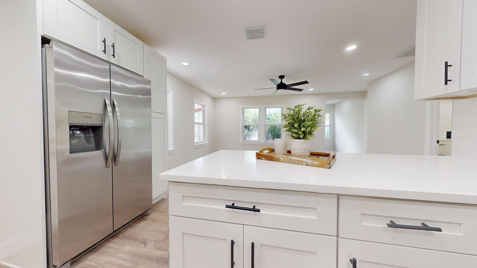 426 S L Street — photo 4