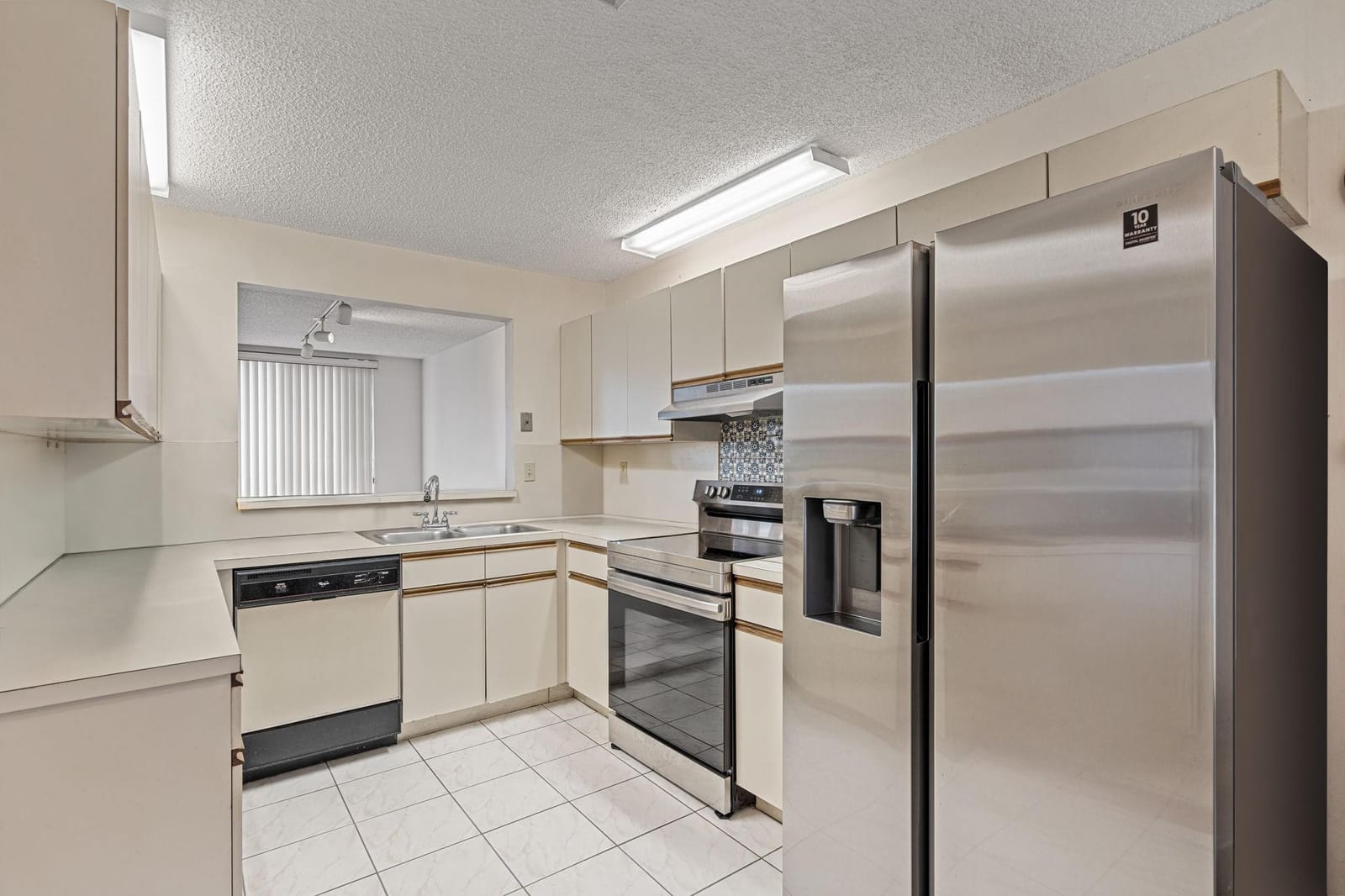 10107 Costa Del Sol Boulevard D-56 — photo 12