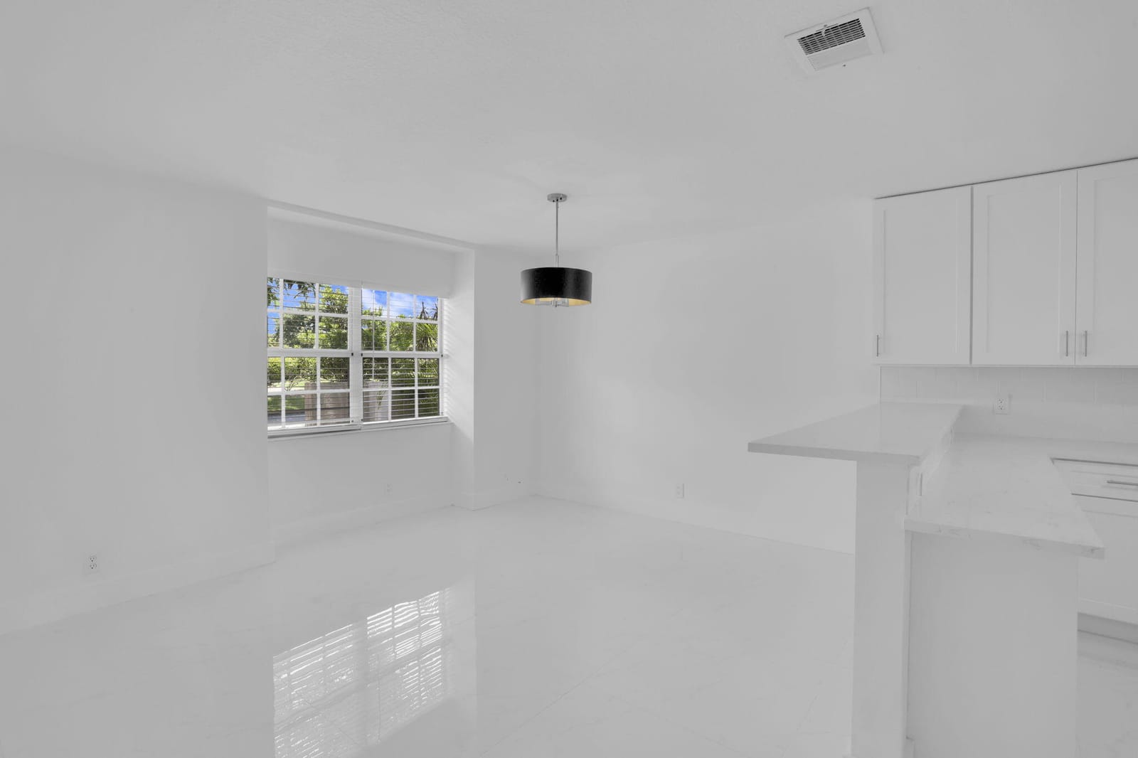 9539 NW 42nd Street — photo 10