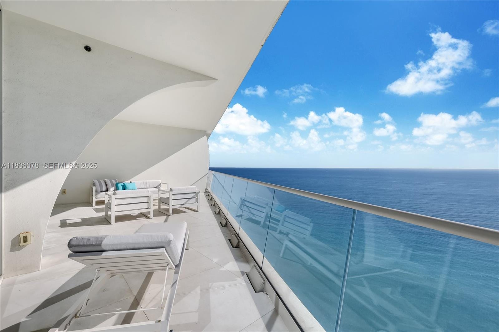 16901 Collins Avenue 2702, Sunny Isles Beach, FL 33160 photo 12