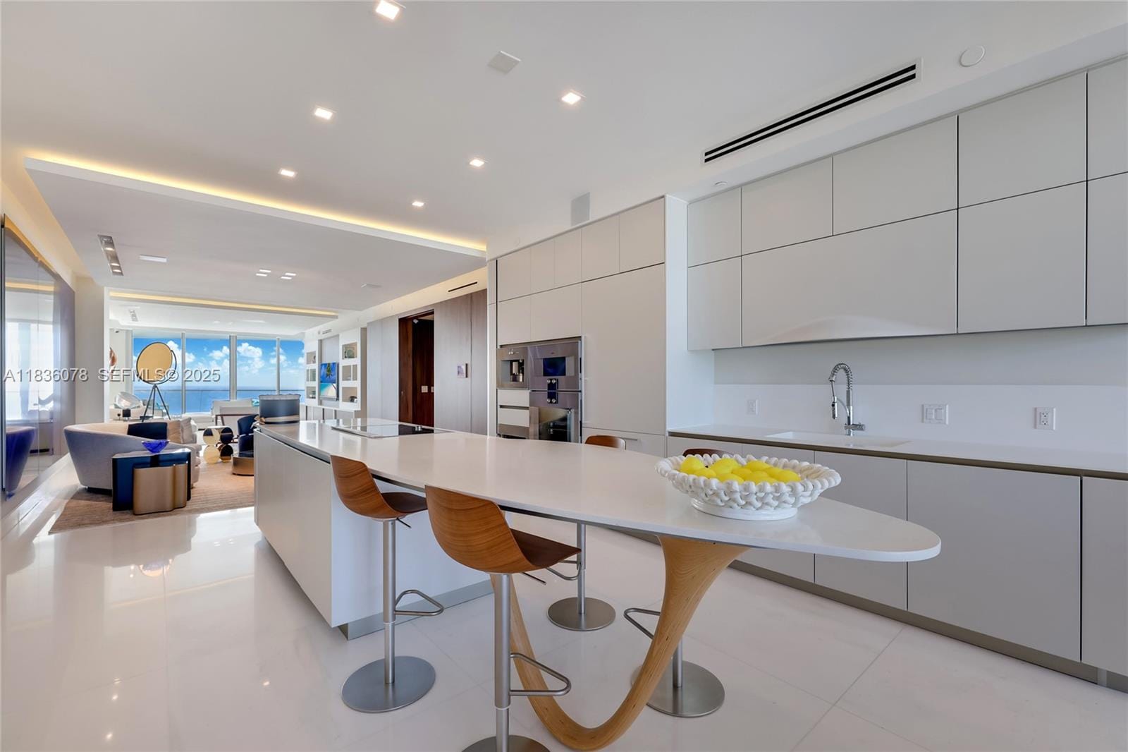 16901 Collins Avenue 2702, Sunny Isles Beach, FL 33160 photo 9