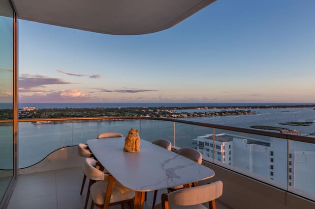 200 Arkona Court 2101, sold in 1515 Flagler Condo, West Palm Beach, FL