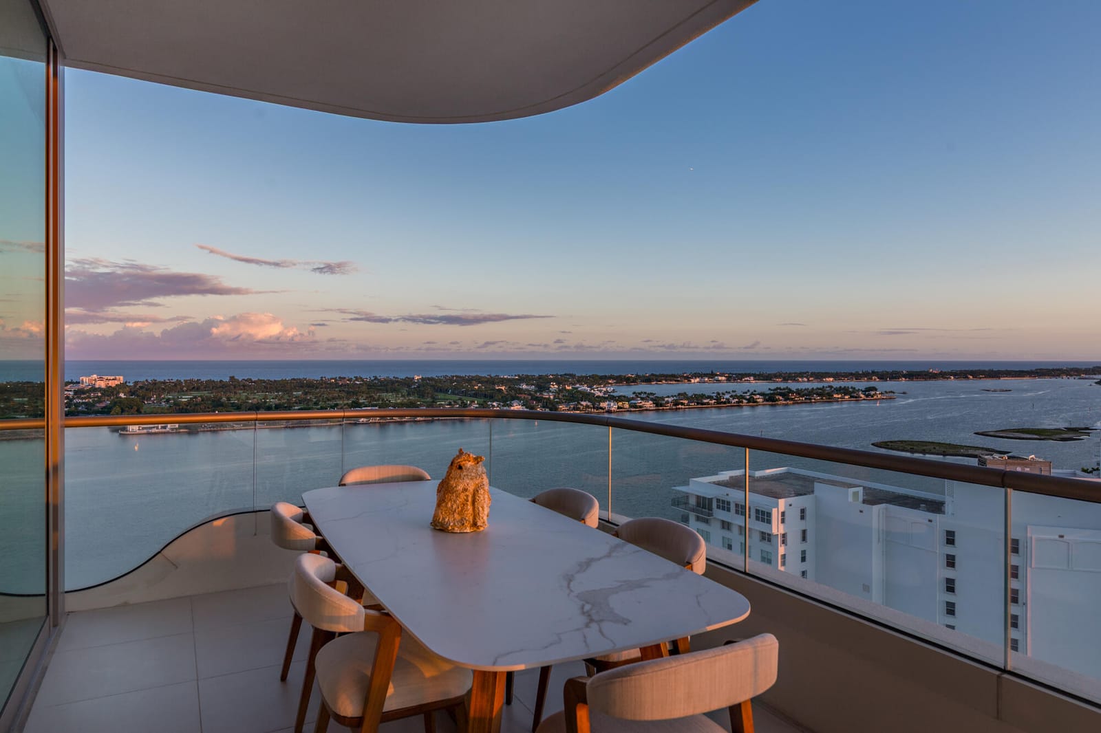 200 Arkona Court 2101, West Palm Beach, FL 33401