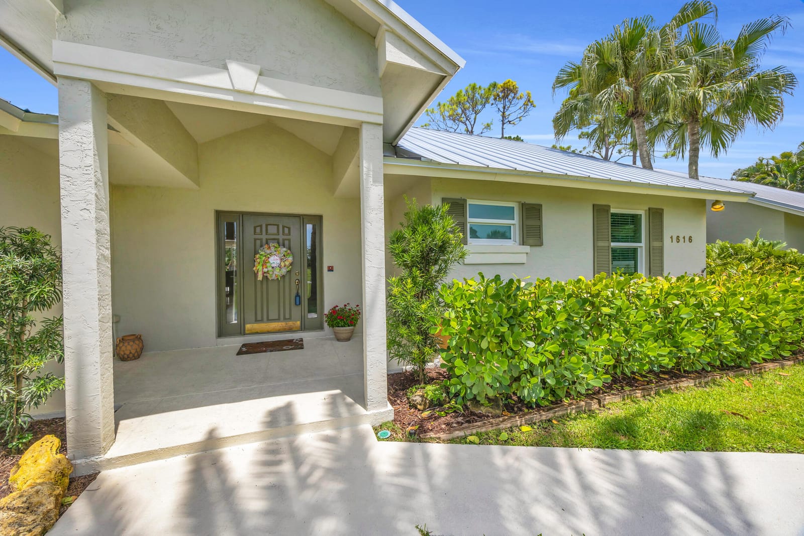 1616 SE Colony Way, Jupiter, FL 33478 photo 4
