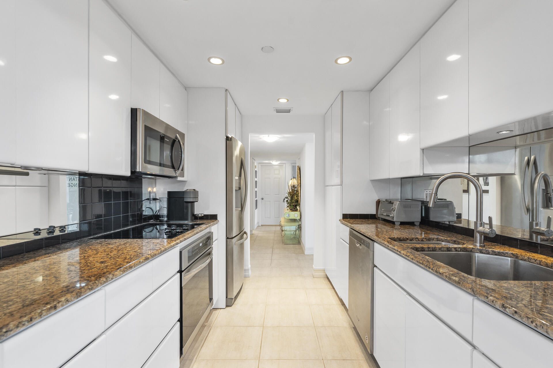 859 Jeffery Street 401, Boca Raton, FL 33487, Boca Raton