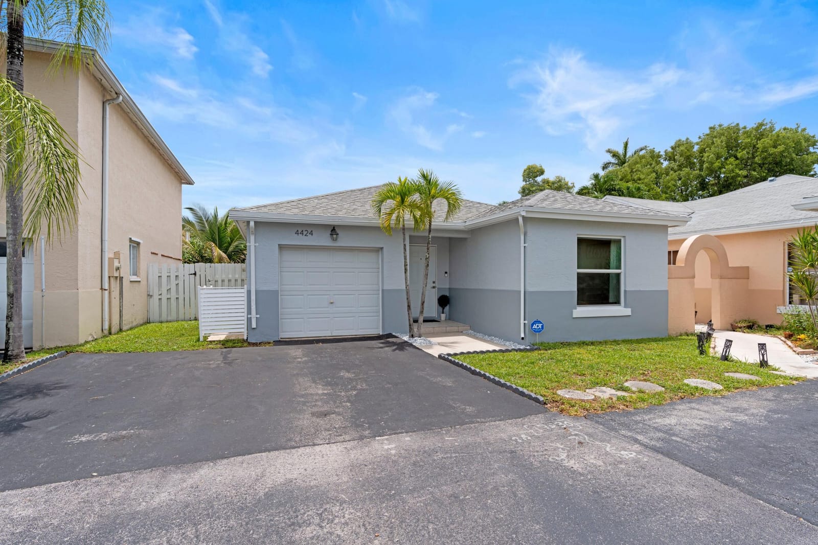 4424 SW 72nd Terrace, Davie, FL 33314 photo 2
