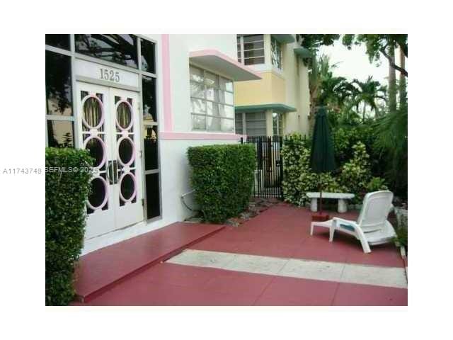 1525 Meridian Avenue 104, Miami Beach, FL 33139 photo 2