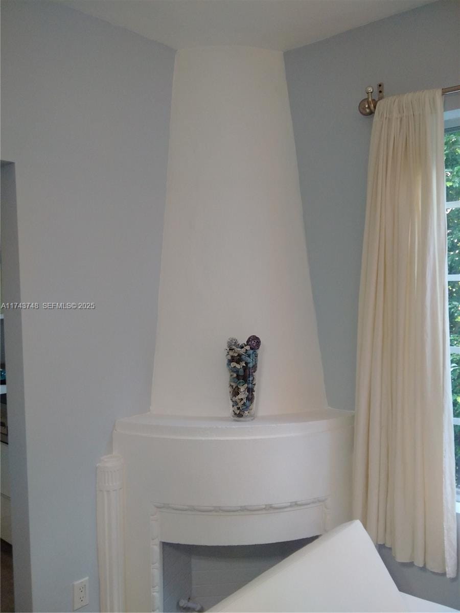1525 Meridian Avenue 104, Miami Beach, FL 33139 photo 28