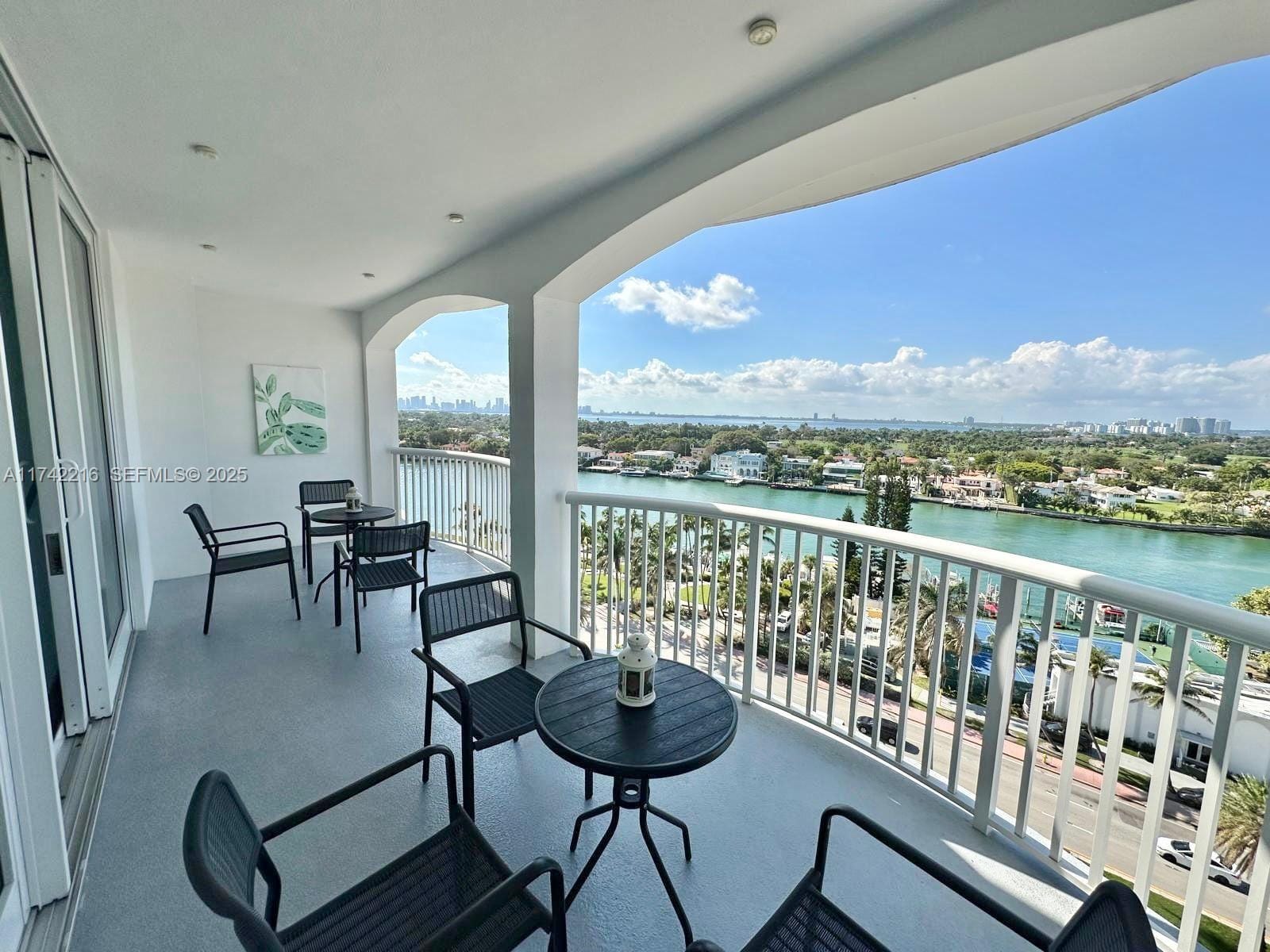 5401 Collins Avenue 922, Miami Beach, FL 33140