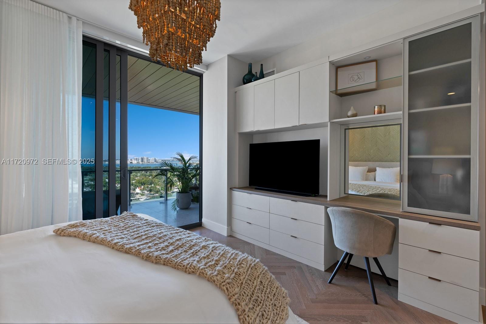 5775 Collins Avenue 1705, Miami Beach, FL 33140 photo 12