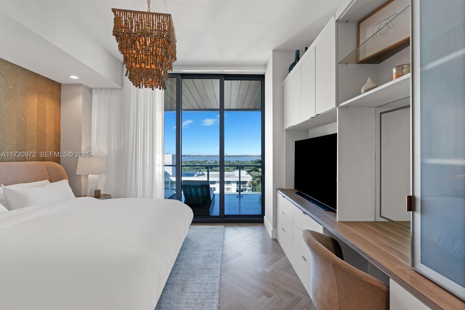 5775 Collins Avenue 1705, Miami Beach, FL 33140 photo 13