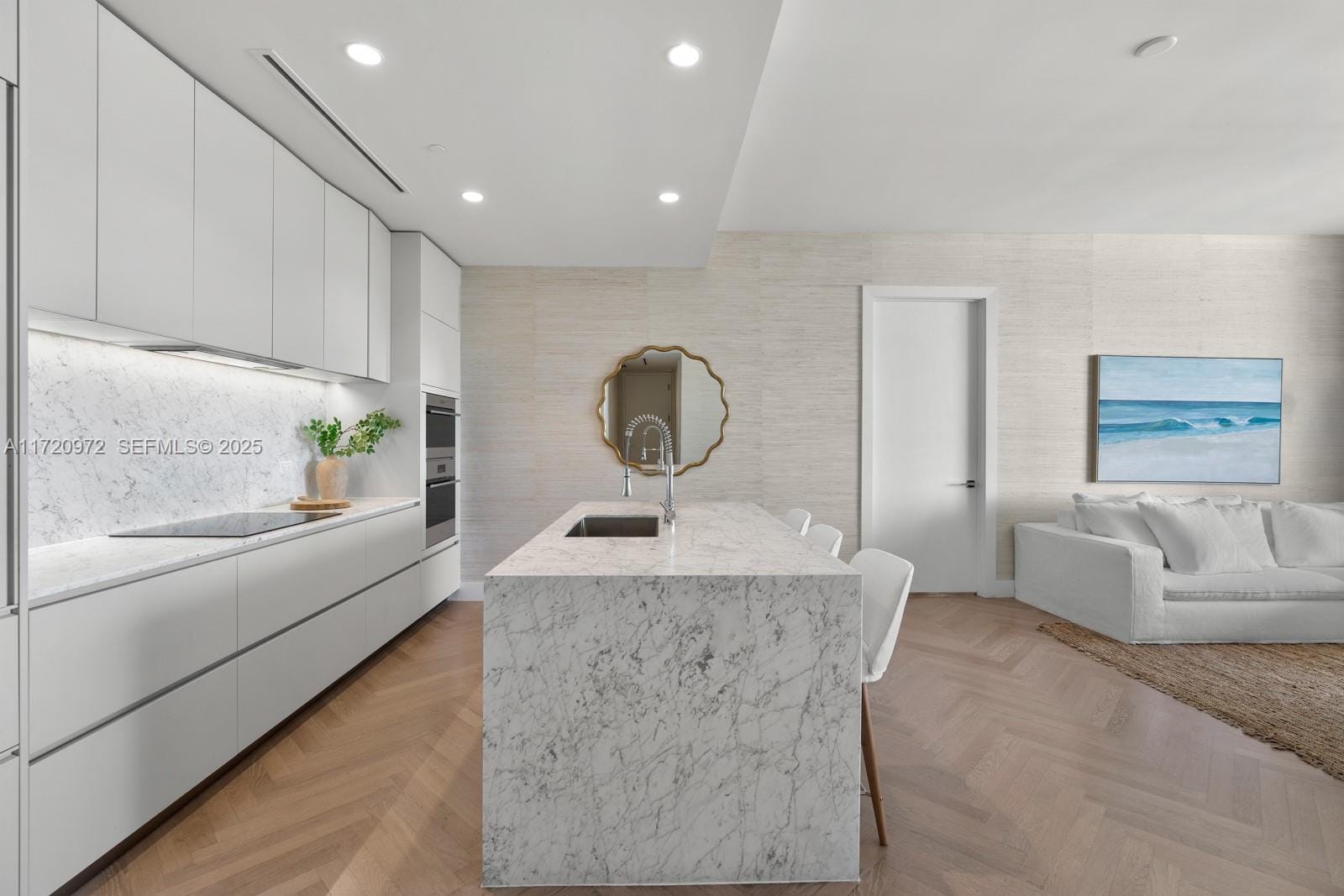 5775 Collins Avenue 1705, Miami Beach, FL 33140 photo 9