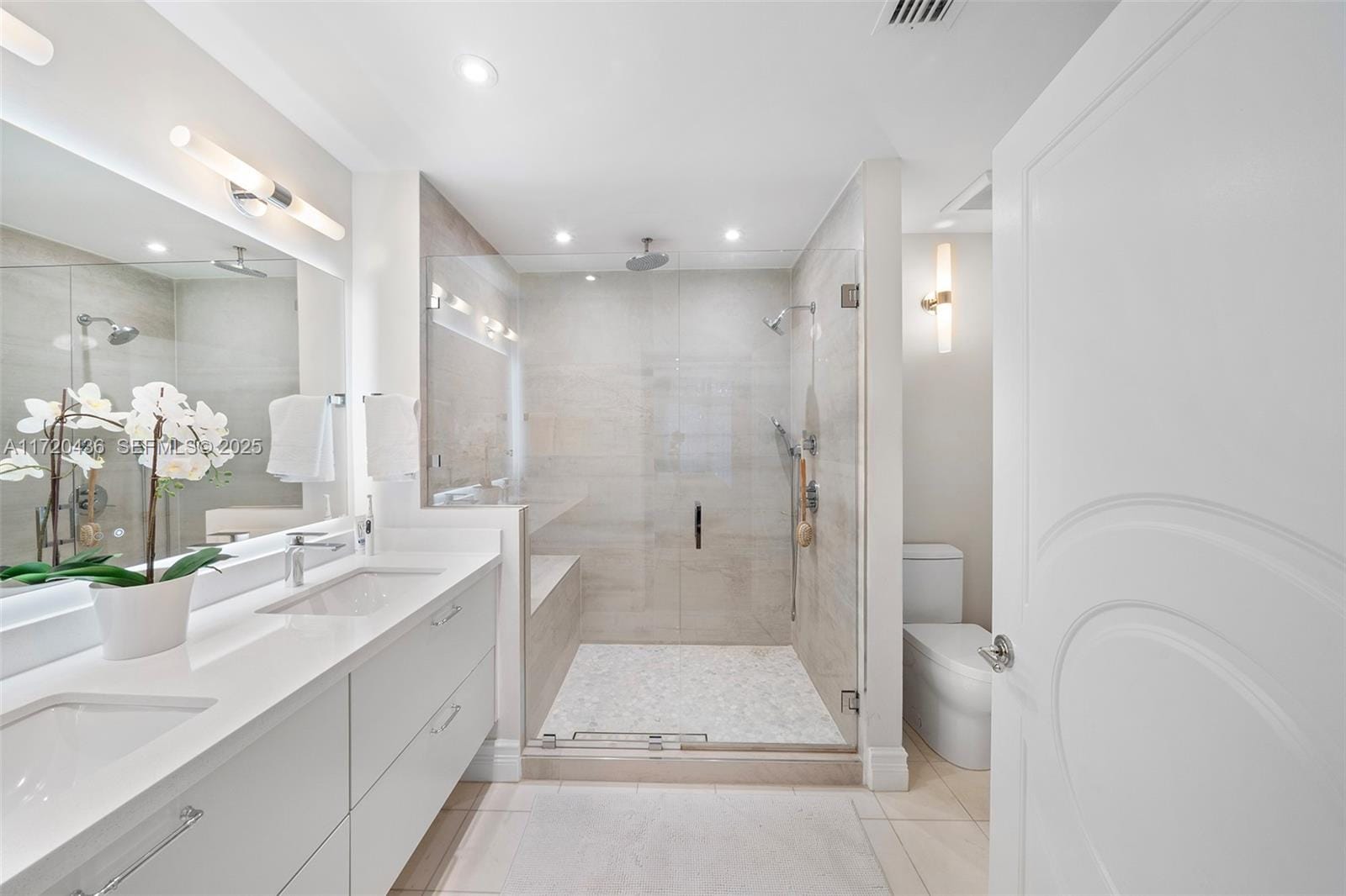 2001 Meridian Avenue 326, Miami Beach, FL 33139 photo 11