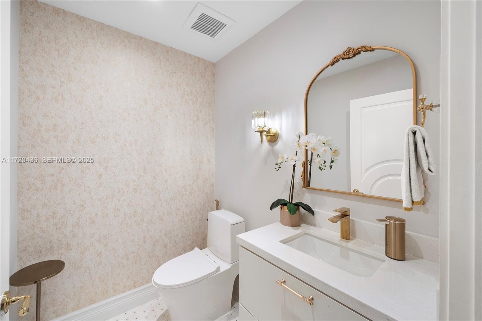 2001 Meridian Avenue 326, Miami Beach, FL 33139 photo 7