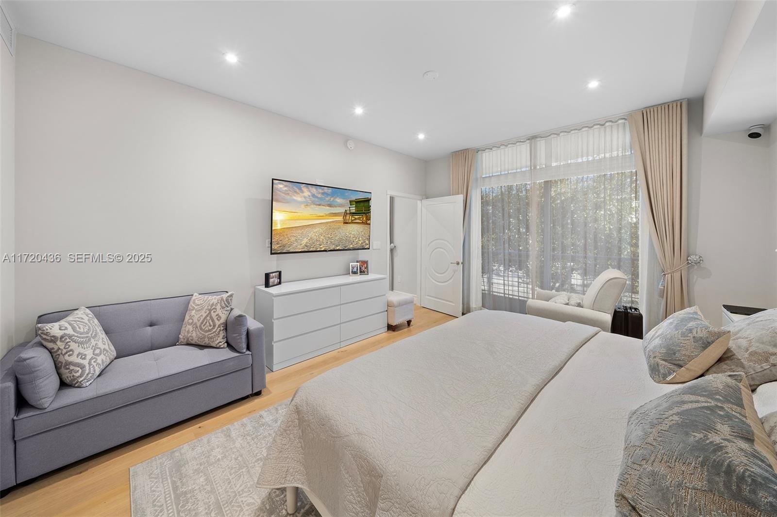 2001 Meridian Avenue 326, Miami Beach, FL 33139 photo 10