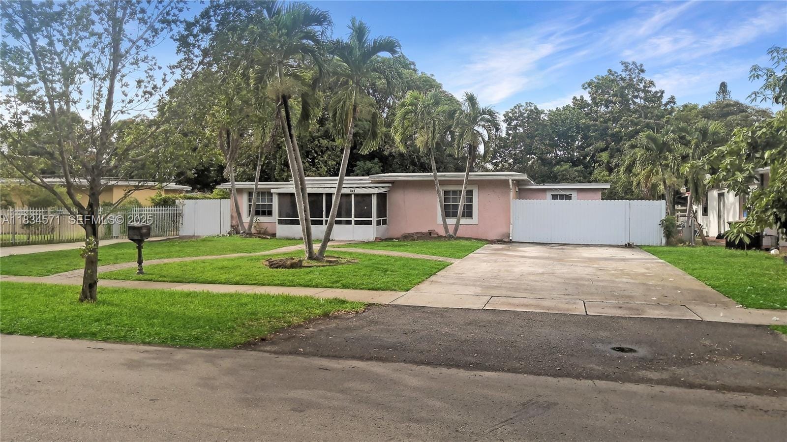 841 NE 139th Street, North Miami, FL 33161 photo 3