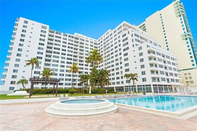 5005 Collins Avenue 1210, The Carriage Club North, Miami Beach, FL