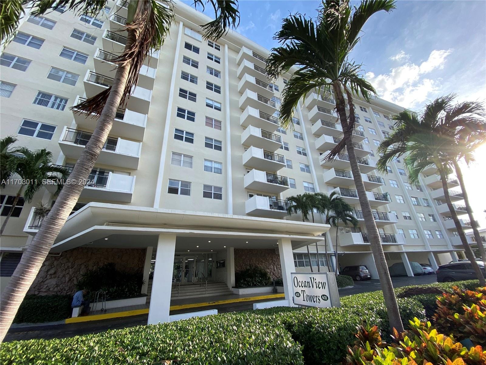 401 Golden Isles Drive 505, Hallandale Beach, FL 33009 photo 29