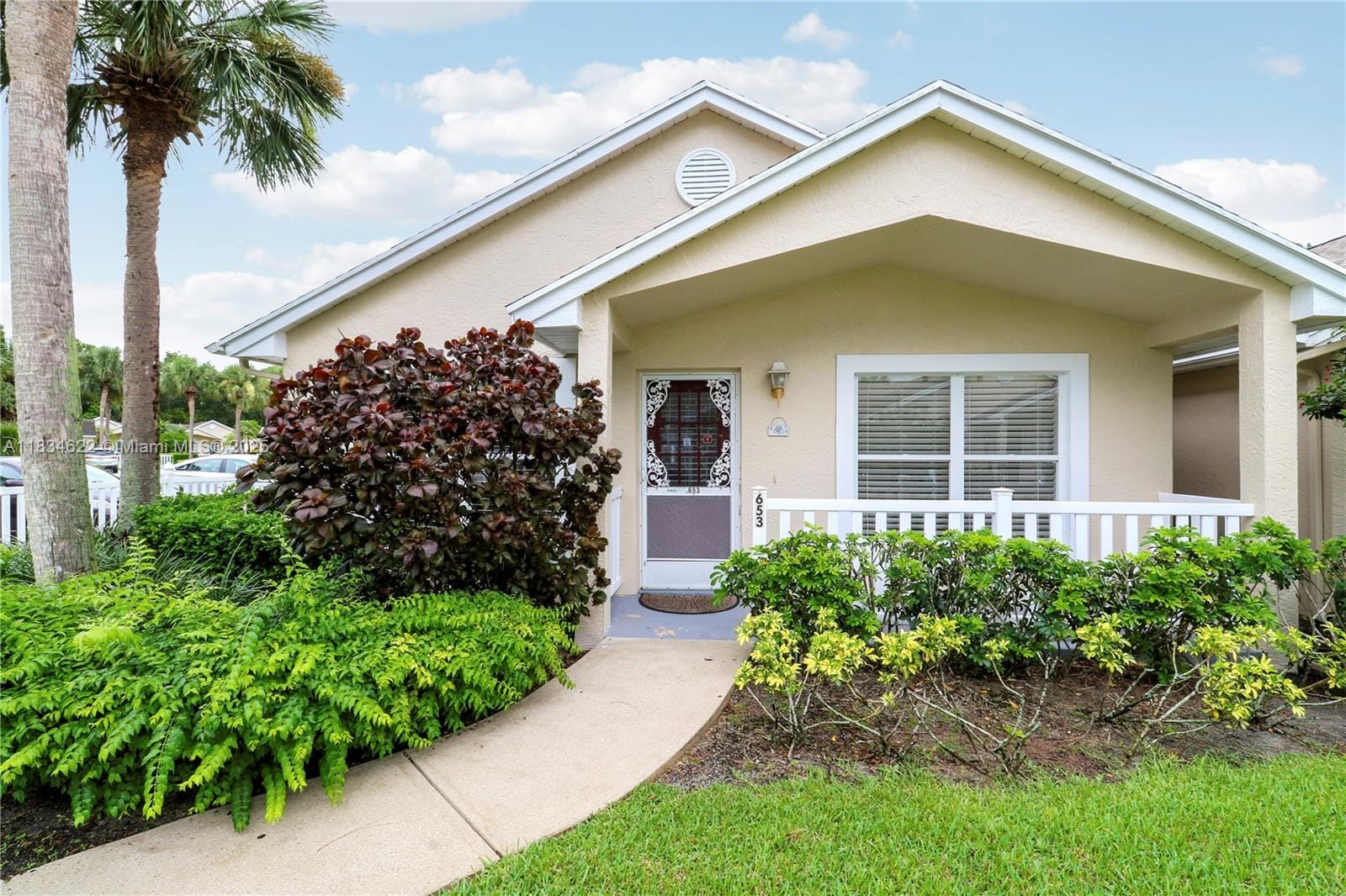 653 NW San Remo Circle, Port St. Lucie, FL 34986