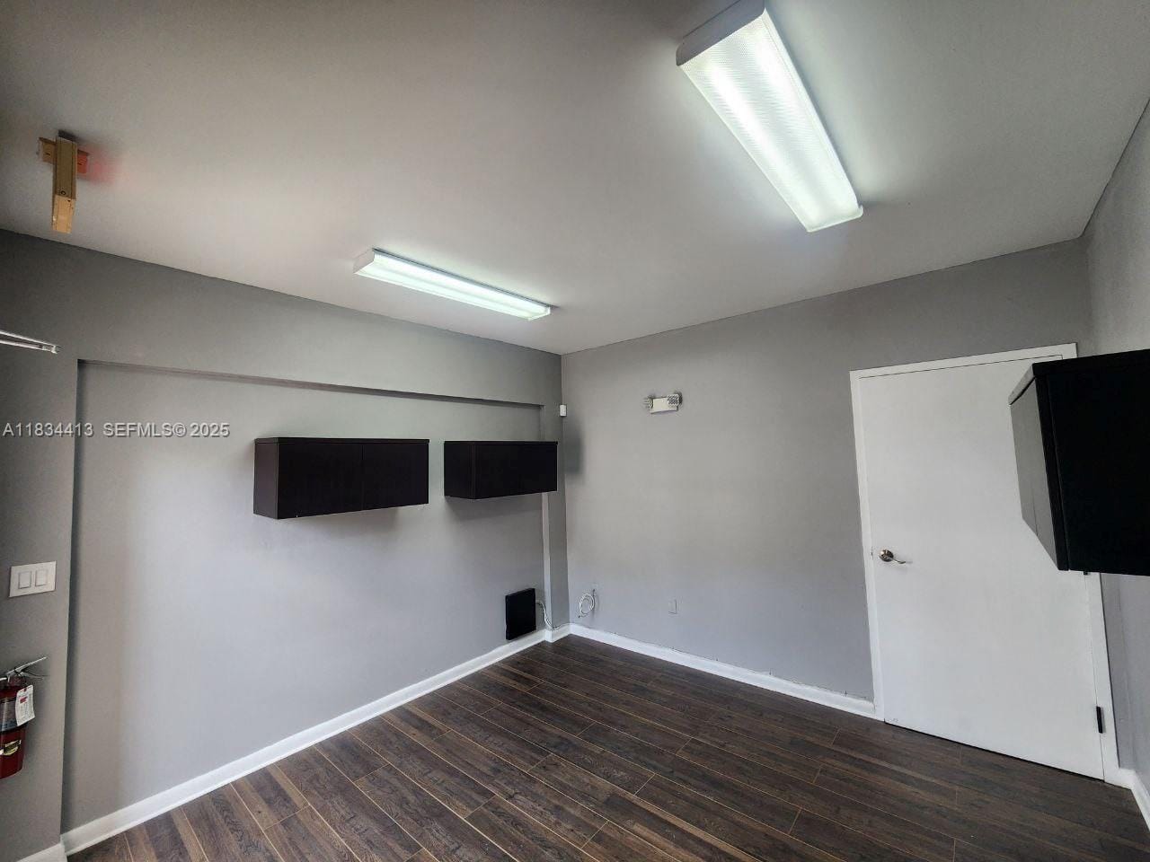 15075 SW 137th Street 10 — photo 5