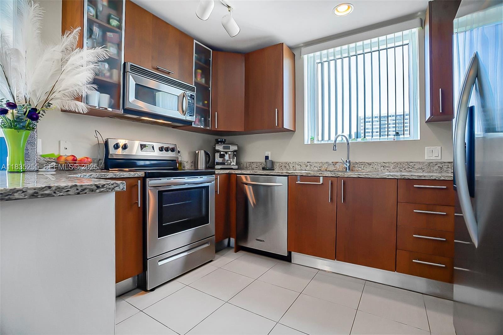1945 S Ocean Drive 901, Hallandale Beach, FL 33009 photo 21