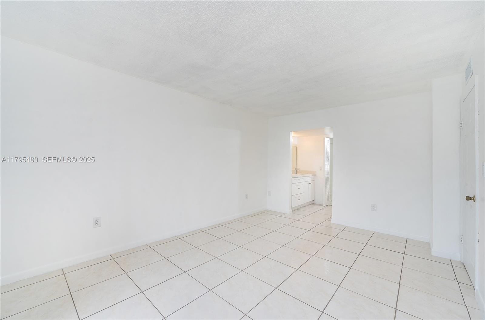13870 SW 62nd Street 204, Miami, FL 33183 photo 13
