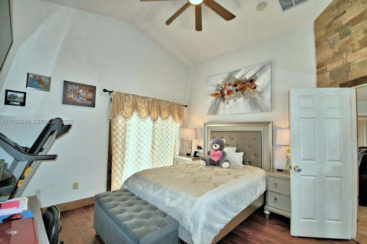 260 Cheshire Way — photo 11