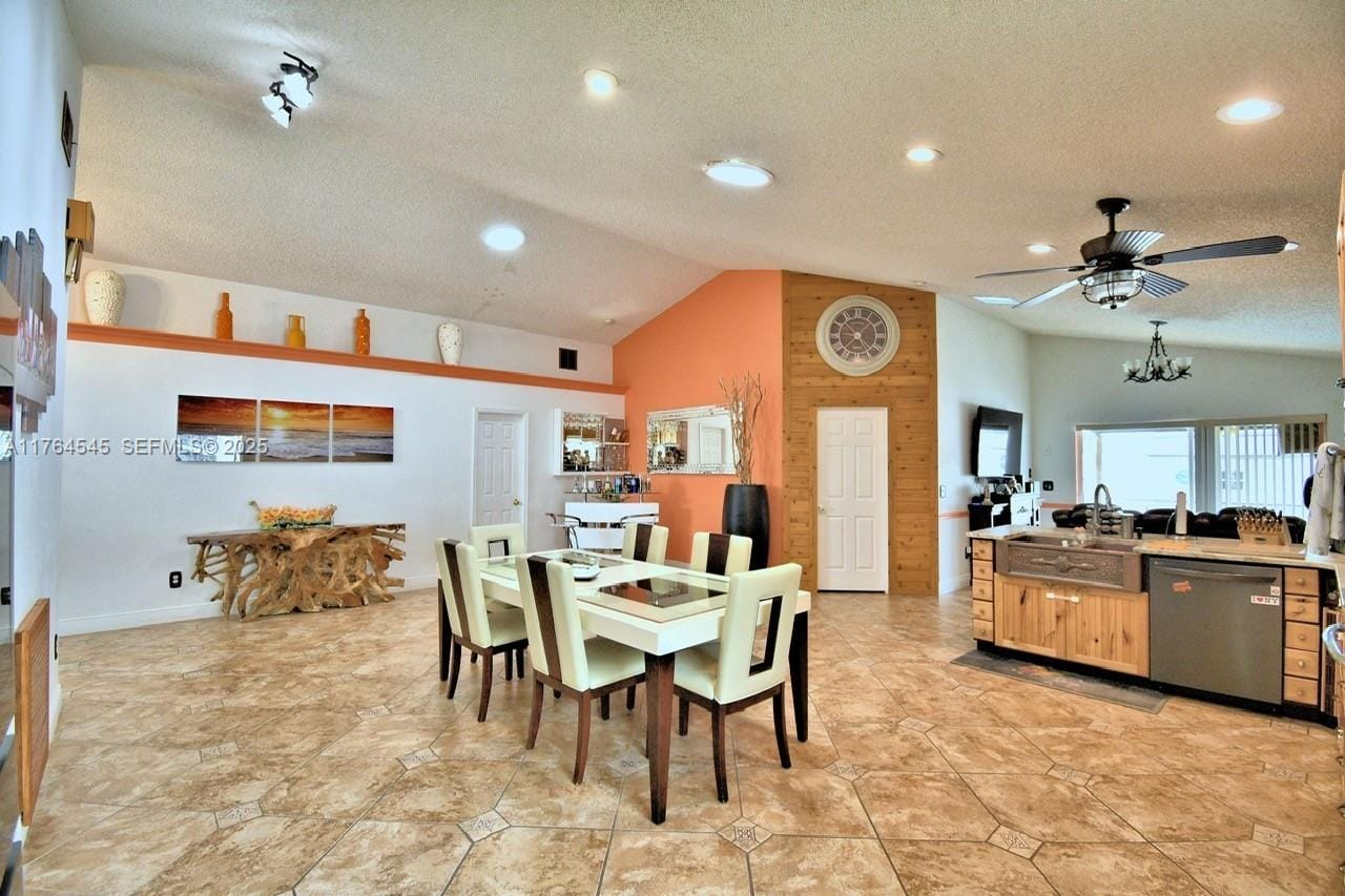 260 Cheshire Way — photo 6