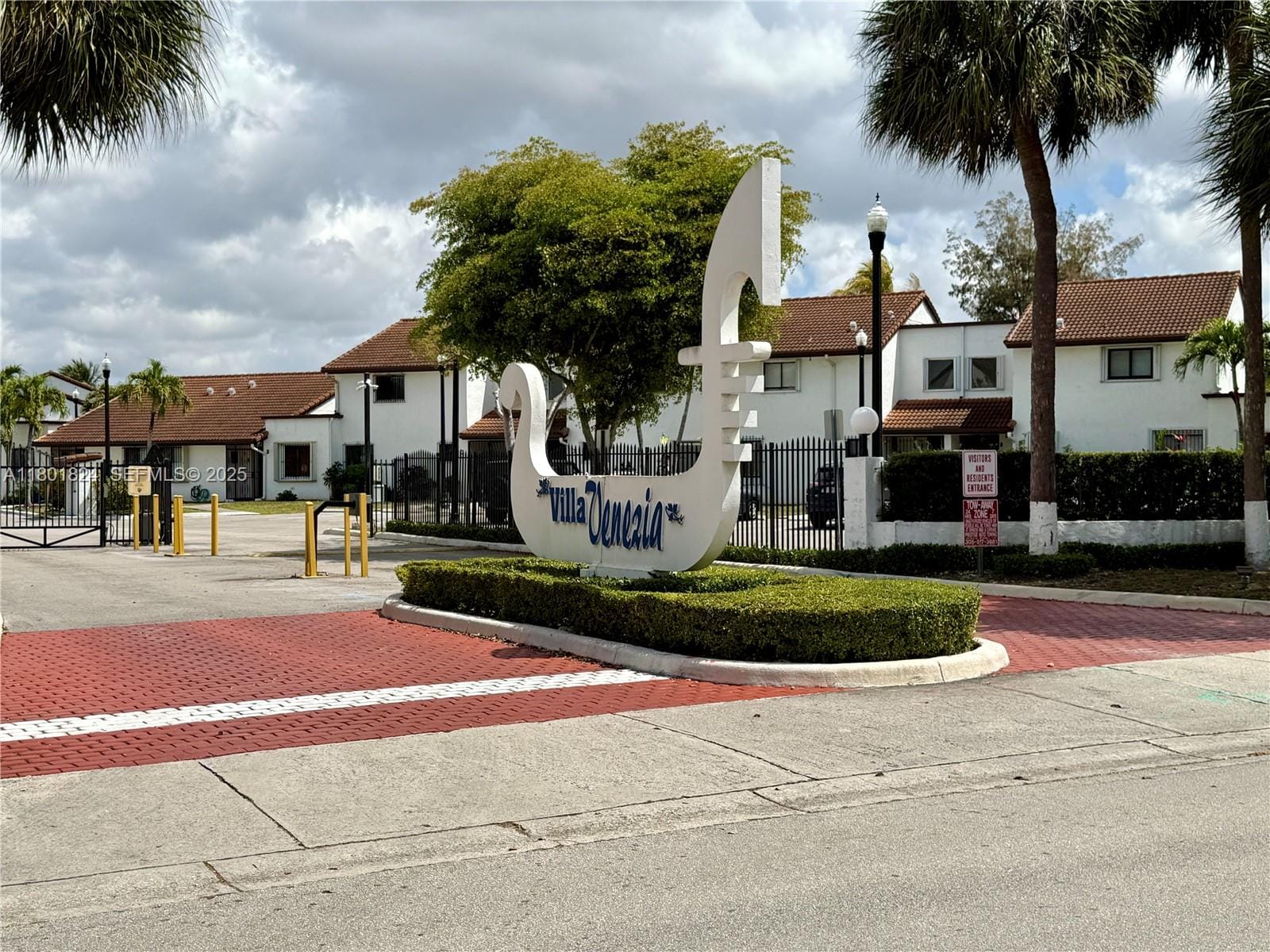 1461 SW 124th Court A-13, Miami, FL 33184