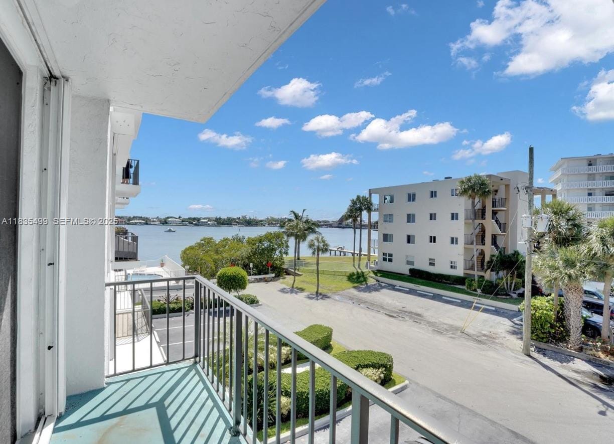 301 Croton Ave 203 203, Lantana, FL 33462