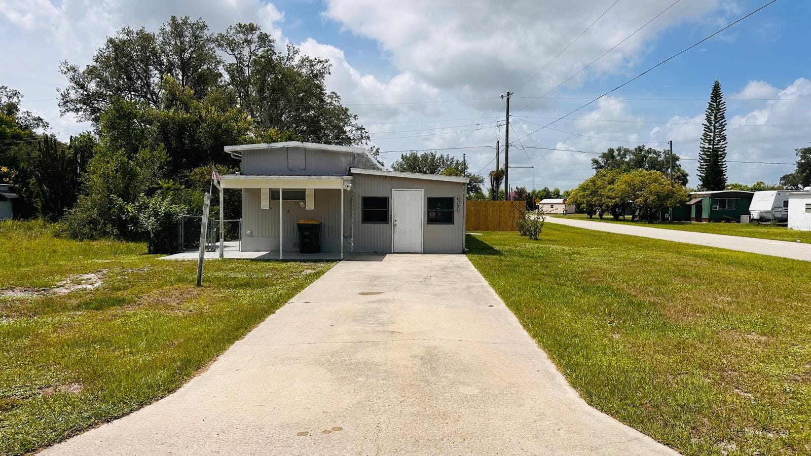 4701 Ferdinand Avenue, Sebring, FL 33870