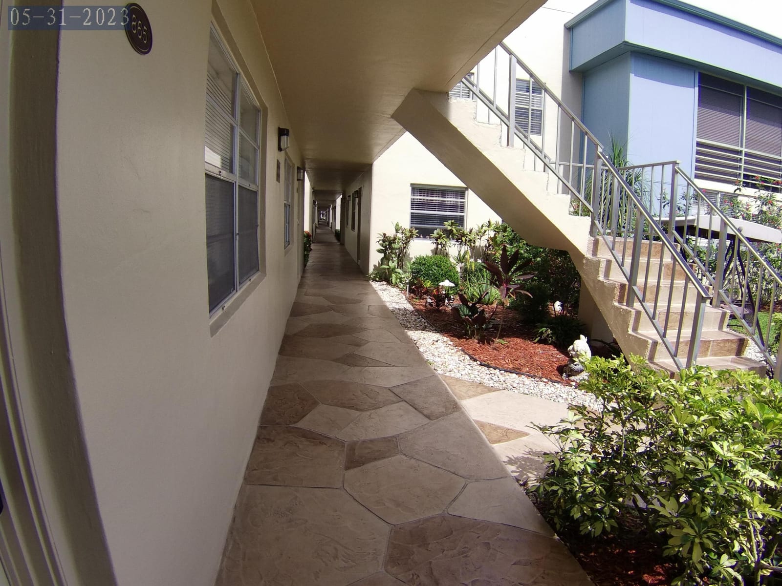865 Flanders S — photo 2