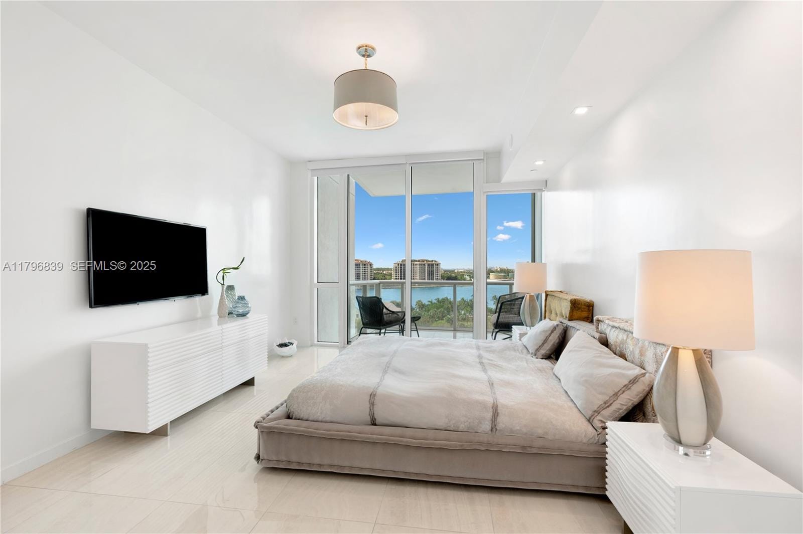 100 S Pointe Drive 903, Miami Beach, FL 33139 photo 10