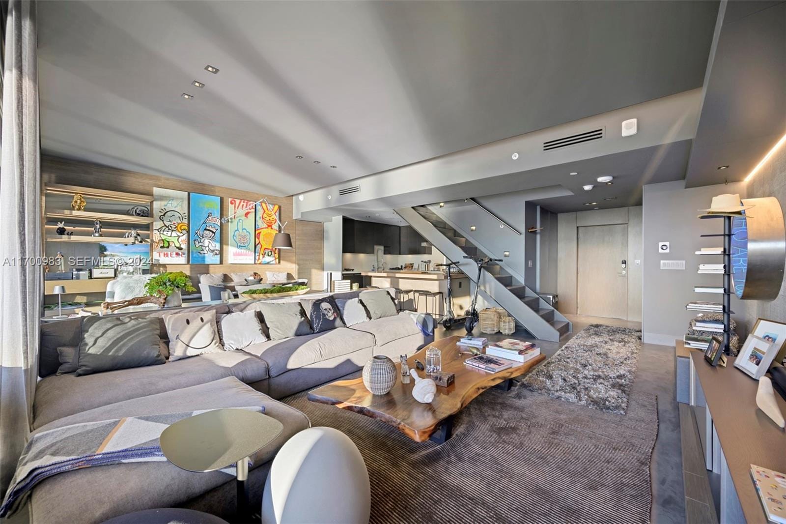 1000 Venetian Way 1408, Miami, FL 33139 photo 3