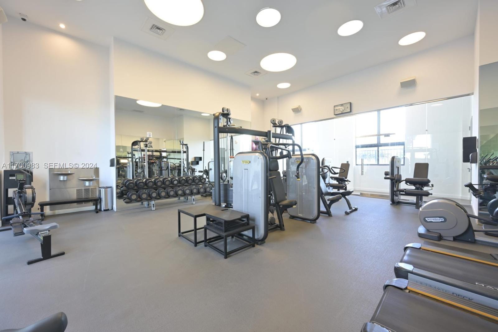 1000 Venetian Way 1408, Miami, FL 33139 photo 26