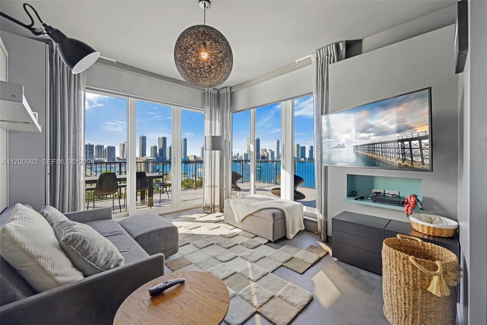 1000 Venetian Way 1408, Miami, FL 33139 photo 10