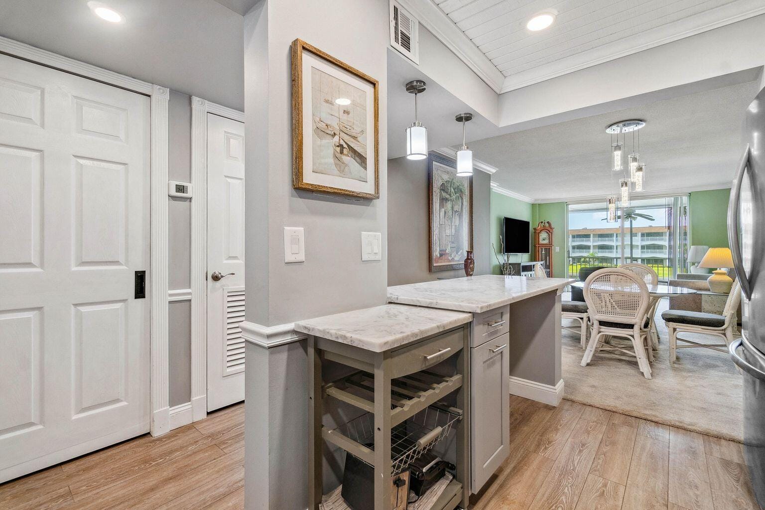100 Paradise Harbour Boulevard 208 — photo 2