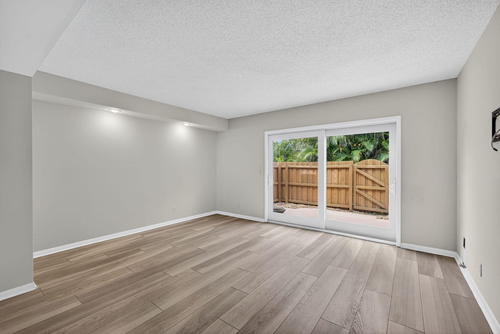 417 N Cypress Drive #11, Tequesta, FL 33469 photo 6