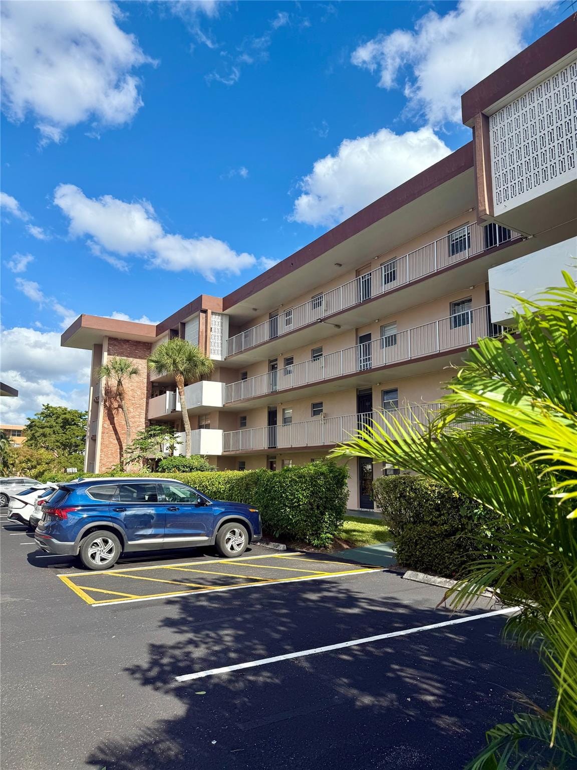 2800 NW 47th Terrace 403b — photo 11