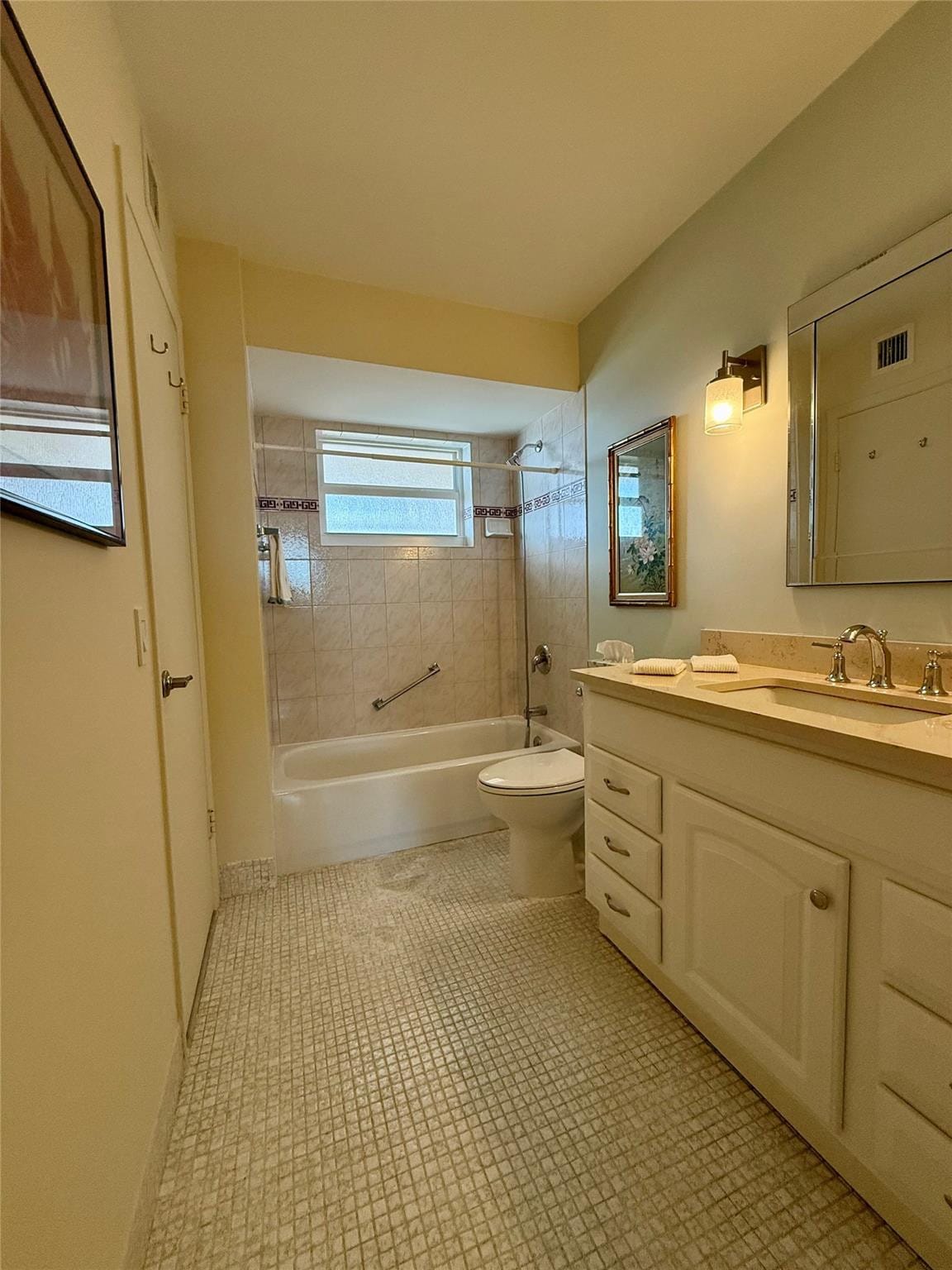 2800 NW 47th Terrace 403b — photo 4