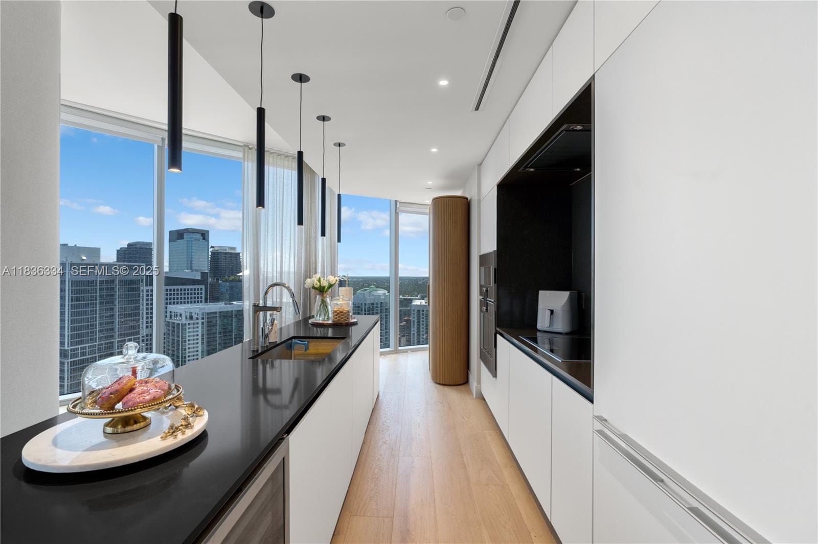 300 Biscayne Blvd Way 4707 — photo 5