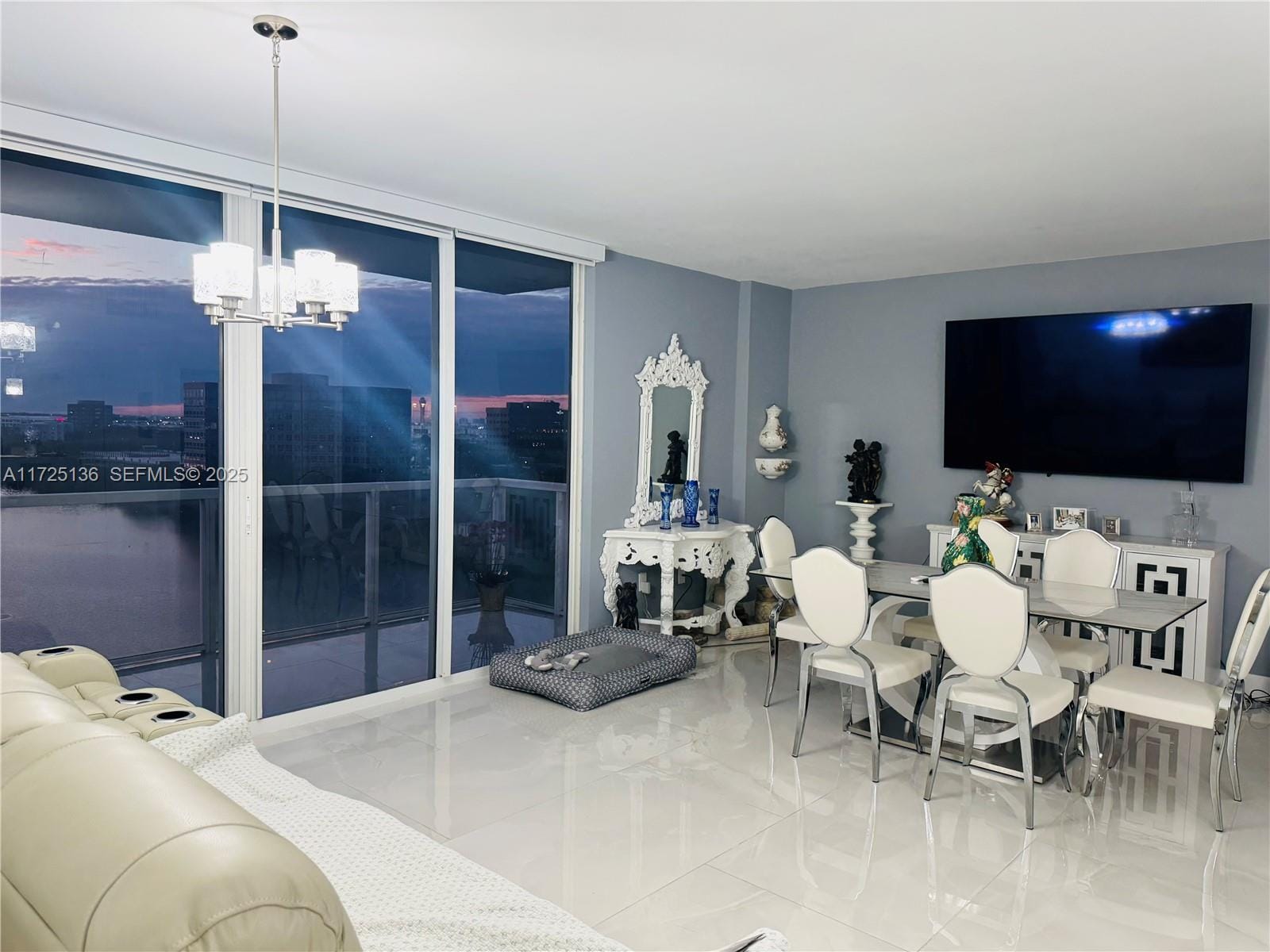 5085 NW 7th Street 1101, Miami, FL 33126 photo 2